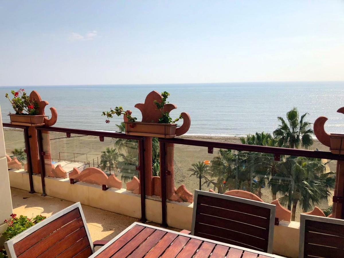 Atico-Duplex Primera Linea De Playa En El Centro De Estepona Buitenkant foto