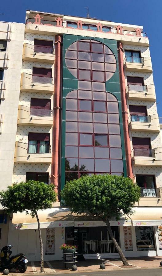 Atico-Duplex Primera Linea De Playa En El Centro De Estepona Buitenkant foto
